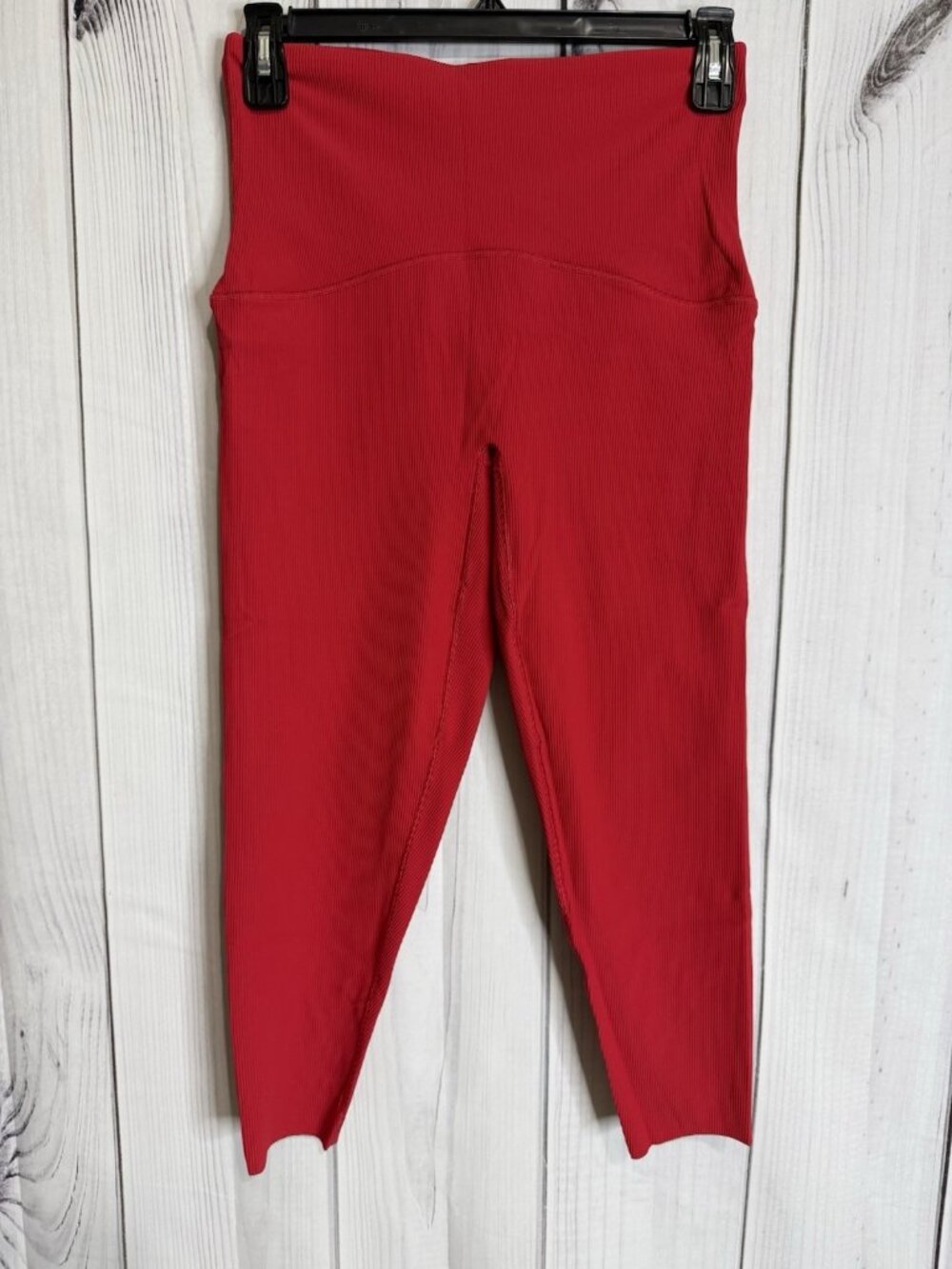SPANX Booty Boost Active Contour Ribbed Leggings Womens Sz XL (30x23) Crop Red